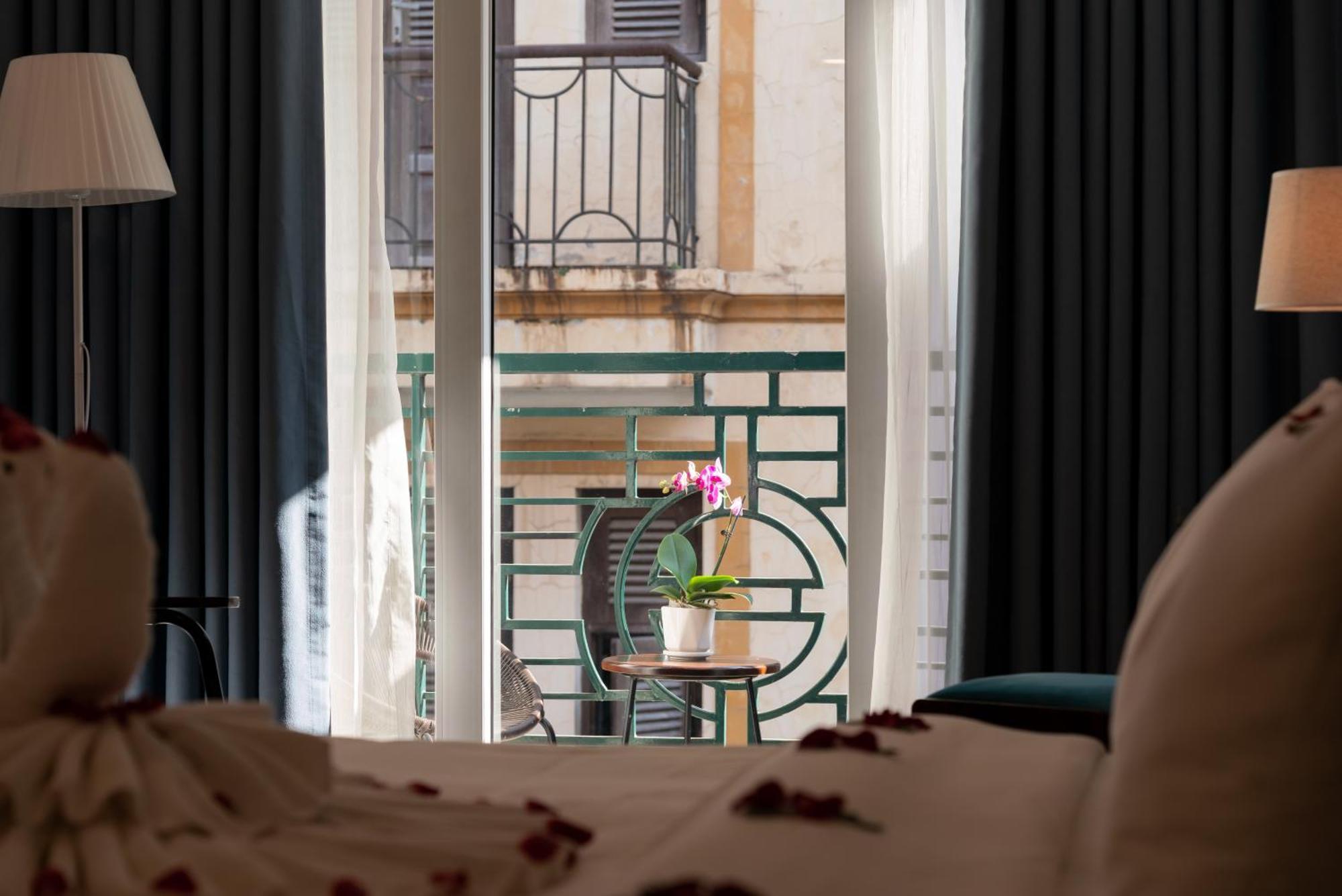 Astoria Hanoi Hotel & Travel Esterno foto
