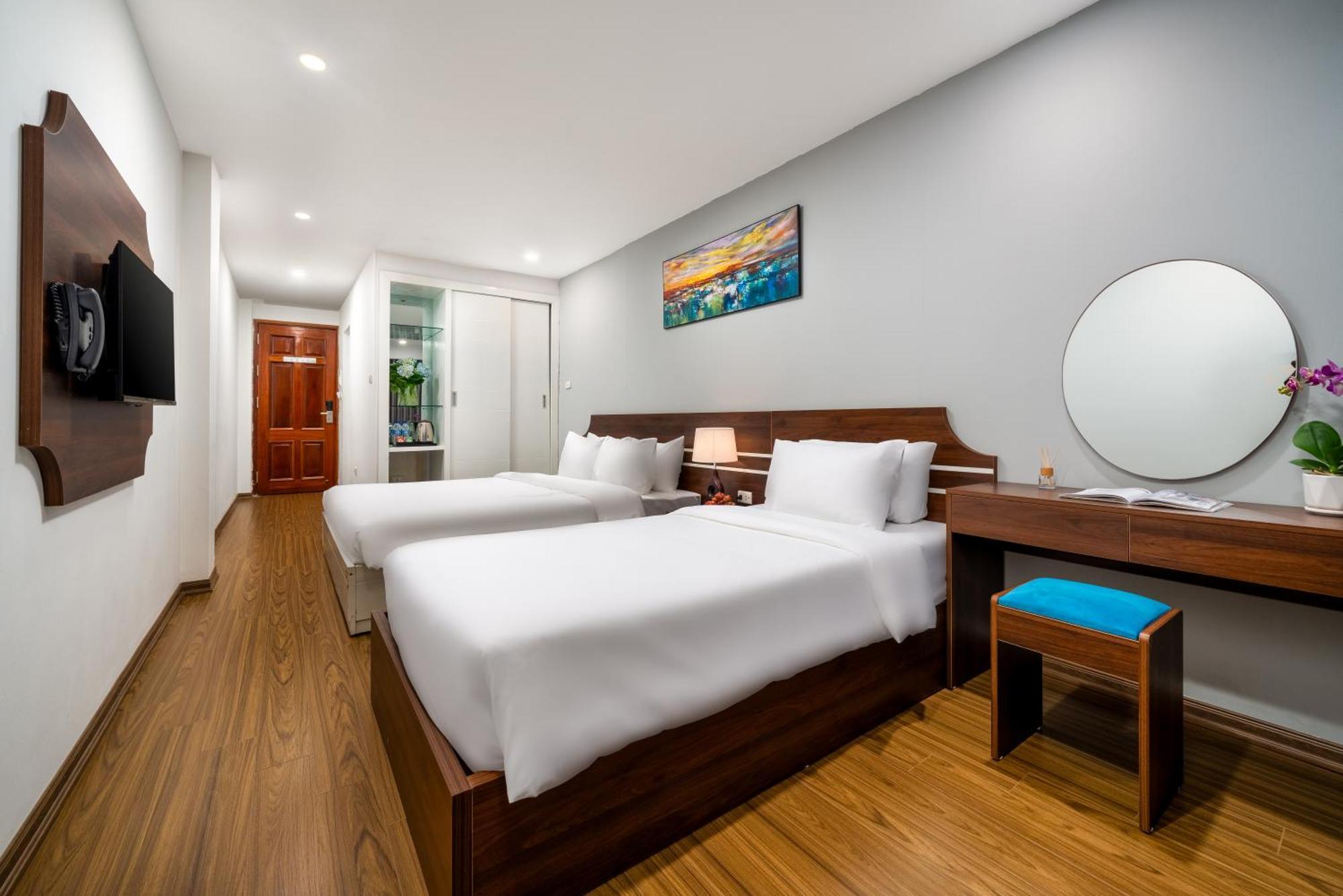 Astoria Hanoi Hotel & Travel Esterno foto